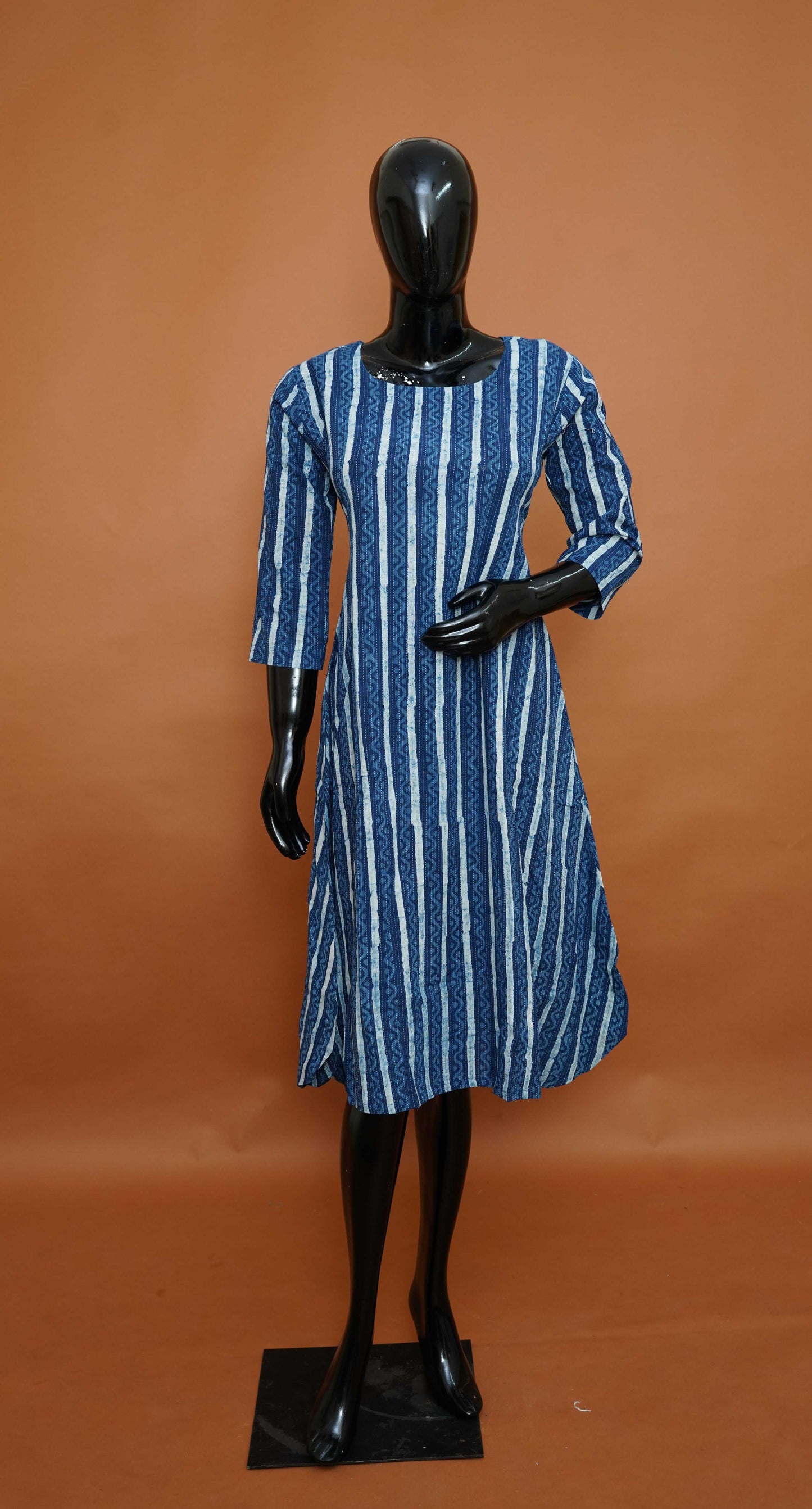 Indigo Blue & White Vertical Striped Premium Cotton A-Line Kurta – A-Line Cotton Tops for Women (Medium - 2XL) (Copy)