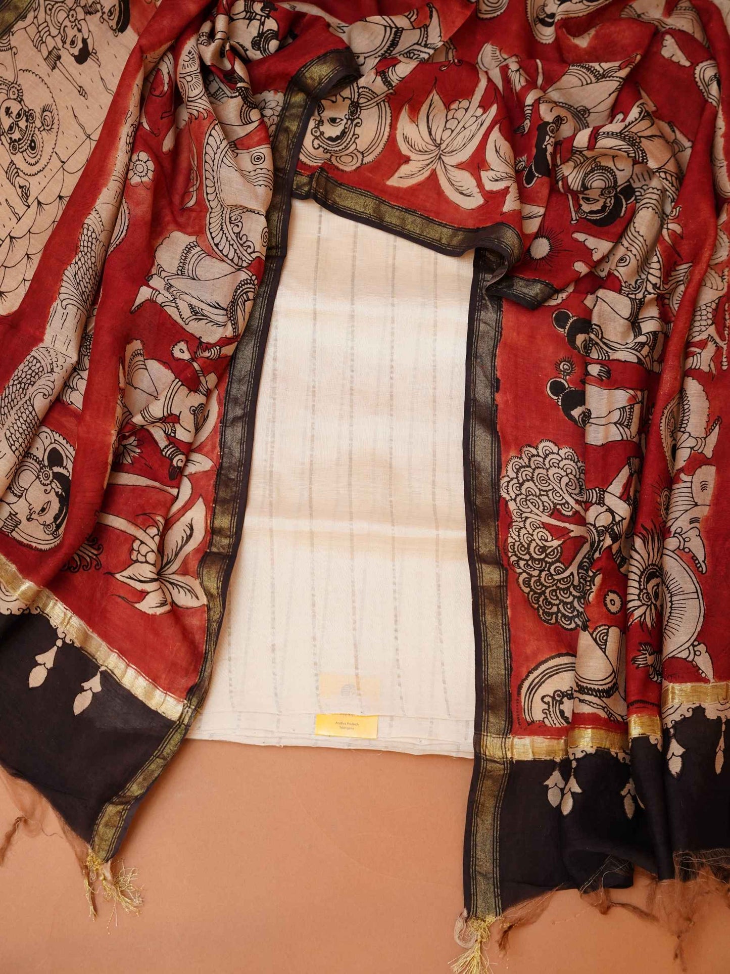 Unstitched Paturu handloom 2-piece suit set with handloom Pen Kalamkari figural dupatta and gold zari borders