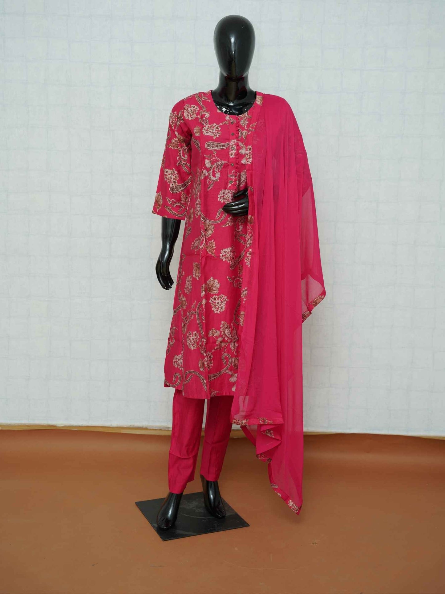 Bright pink Vatican silk 3-piece suit set with beige floral and paisley prints