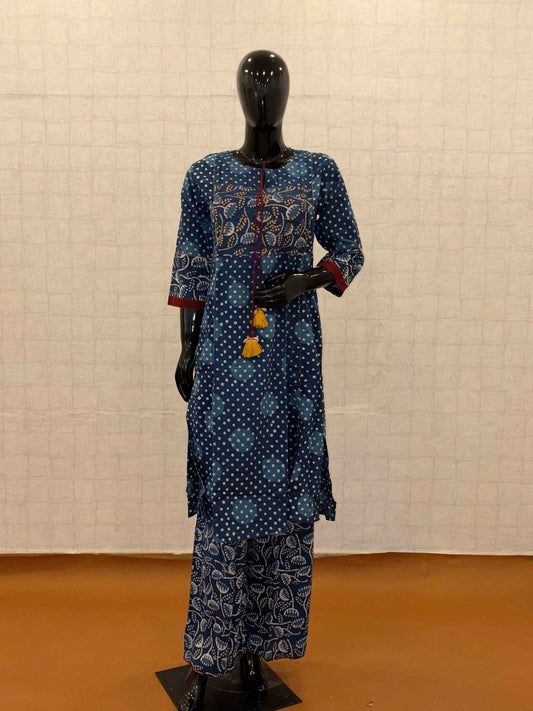 Indigo blue soft cotton 2-piece kurti pant set with Bandhani dots and floral printed yoke