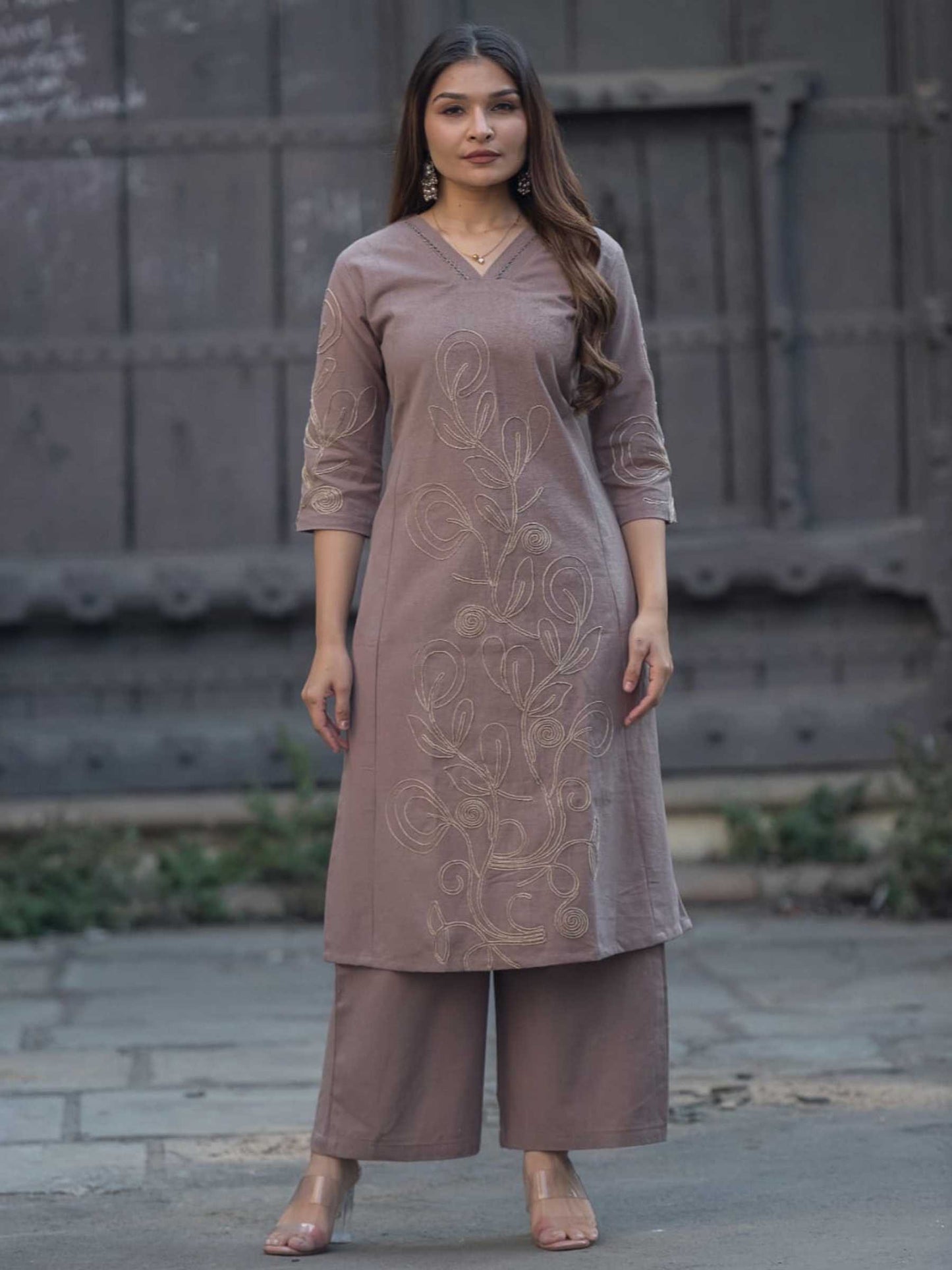 Muted Mauve Cotton Khadi Textured Floral Embroidery Kurta Set – Medium to 3XL